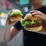 Cara Memberikan Kritik Yang Membangun Dengan Teknik ‘Sandwich’
