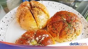 Rahasia di Balik Tren Croffle dan Korean Garlic Bread Kenapa Bisa Sekecanduan Itu